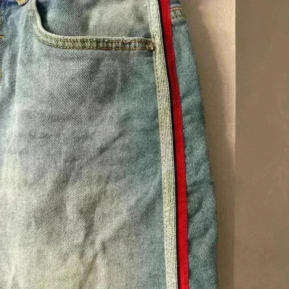 Zara Denim Jean Mini Skirt Medium Pockets Red Silver Stripes Raw Hem SZ 26/28 - Picture 2 of 6